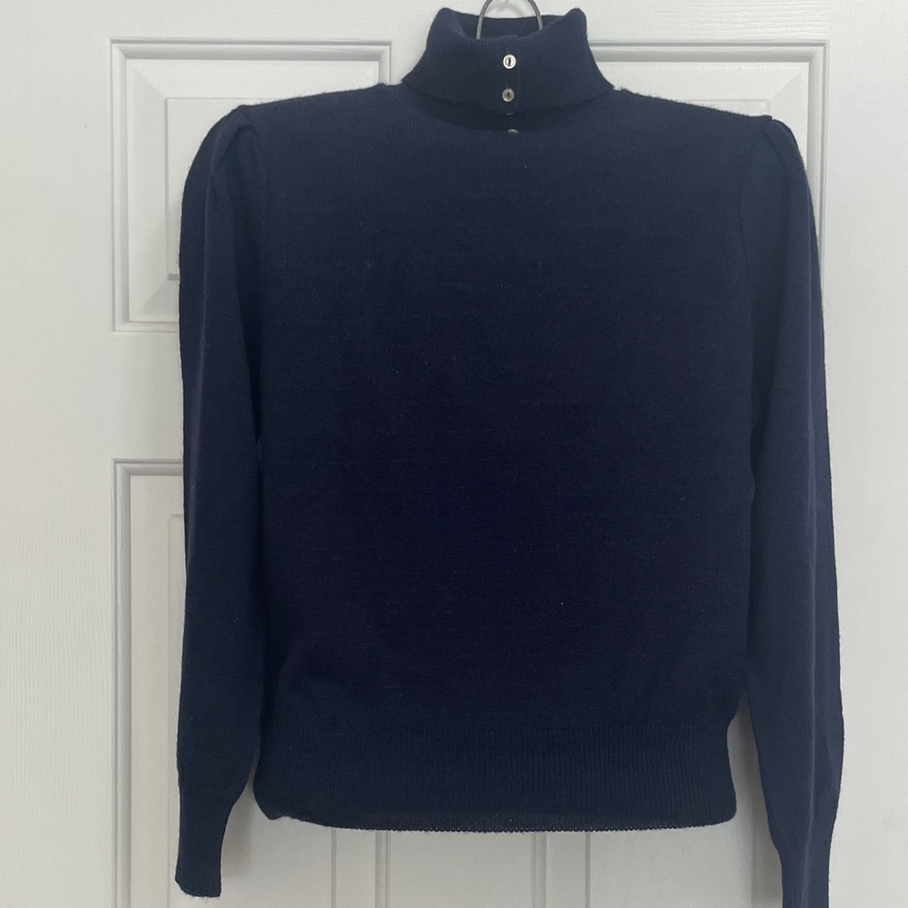 Personal Dark Blue Turtleneck Sweater with Feminine Details